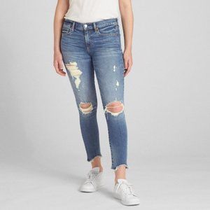 GAP True Skinny Mid Rise Jeans w Distressed Detail